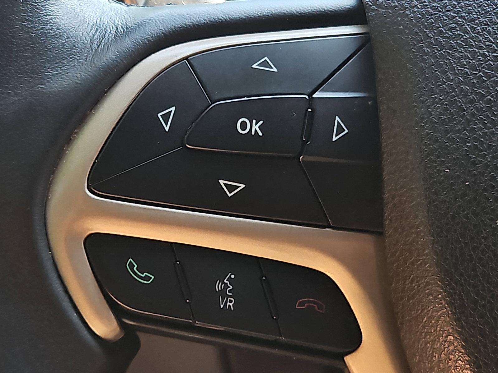 2015 Jeep Grand Cherokee Vehicle Photo in Jenkintown, PA 19046