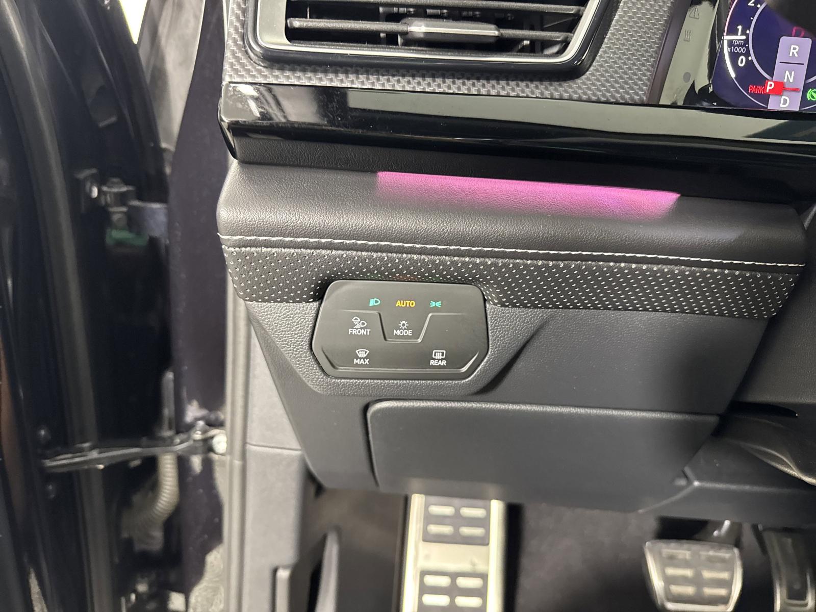 2024 Volkswagen Atlas Cross Sport Vehicle Photo in Georgetown, TX 78626
