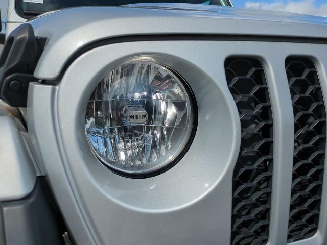 2023 Jeep Gladiator Vehicle Photo in Brunswick, GA 31525