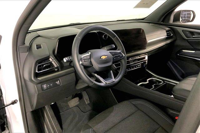 2025 Chevrolet Traverse Vehicle Photo in KANSAS CITY, MO 64114-4502