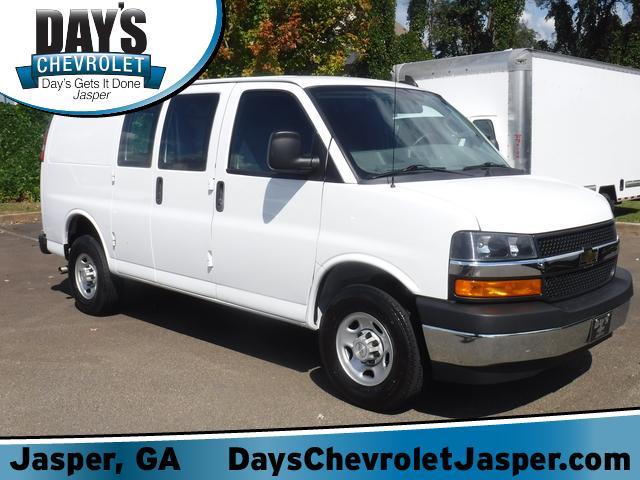 2022 Chevrolet Express Cargo 2500 Vehicle Photo in JASPER, GA 30143-8655