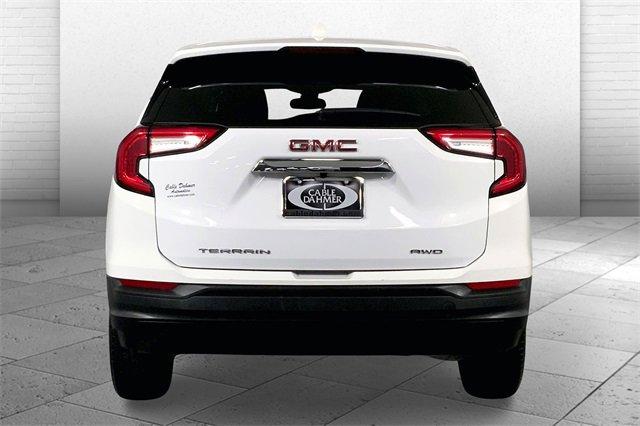 2024 GMC Terrain Vehicle Photo in KANSAS CITY, MO 64114-4502