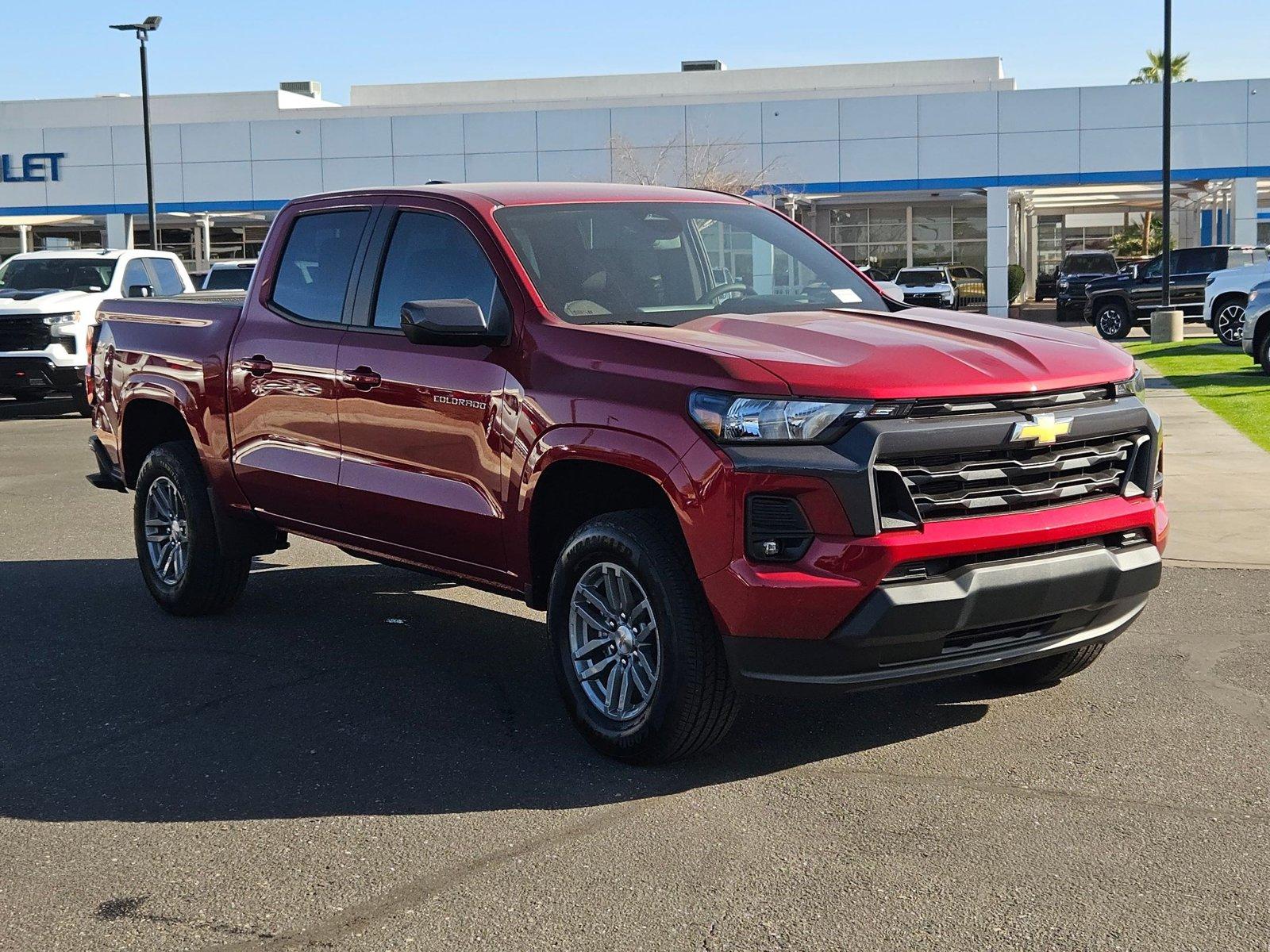 2024 Chevrolet Colorado Vehicle Photo in MESA, AZ 85206-4395