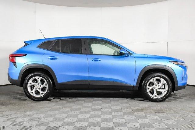 2025 Chevrolet Trax Vehicle Photo in PUYALLUP, WA 98371-4149