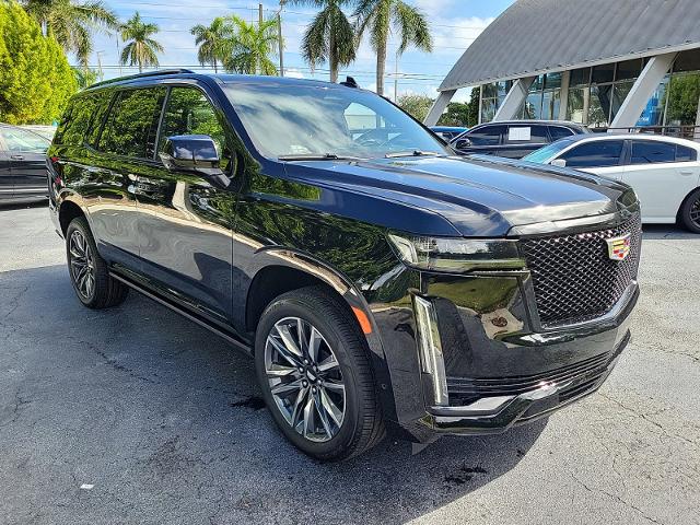 2023 Cadillac Escalade Vehicle Photo in POMPANO BEACH, FL 33064-7091