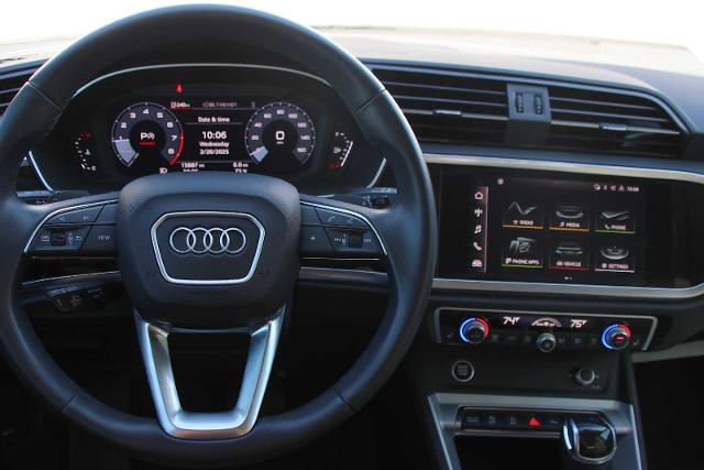 2022 Audi Q3 Vehicle Photo in SUGAR LAND, TX 77478