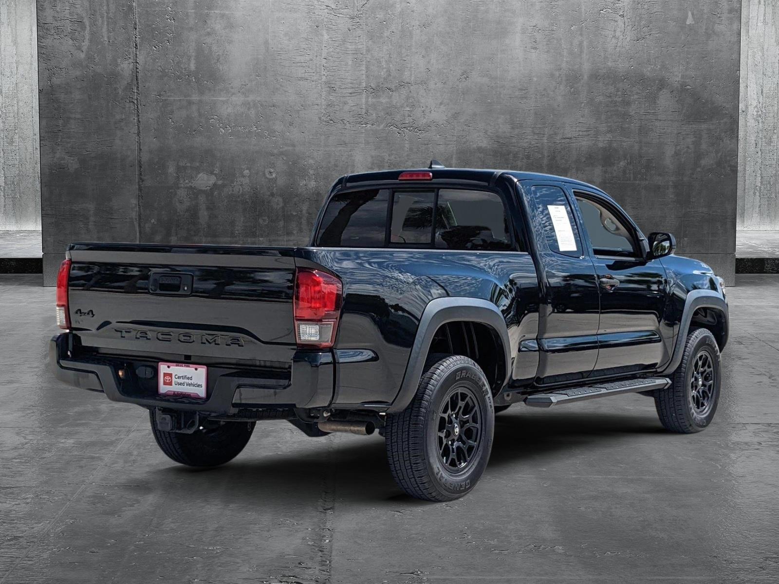 2019 Toyota Tacoma 4WD Vehicle Photo in Davie, FL 33331