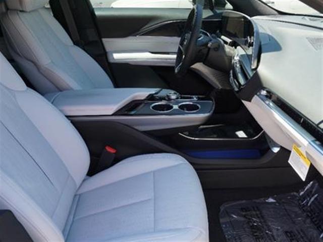 2024 Cadillac LYRIQ Vehicle Photo in Tampa, FL 33612