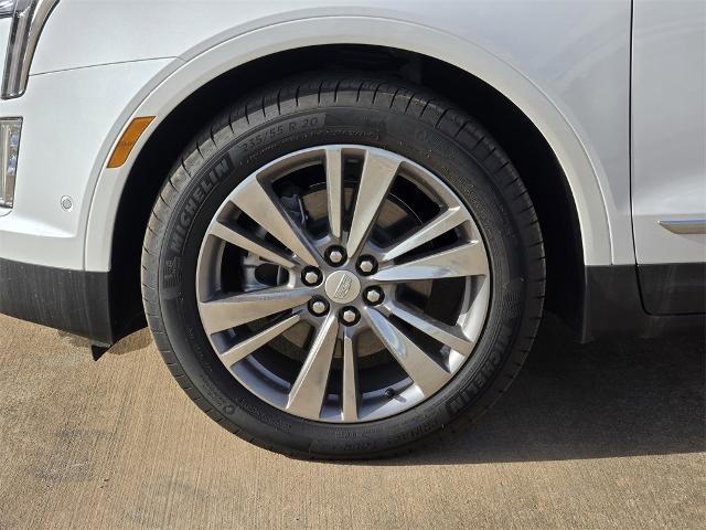 2025 Cadillac XT5 Vehicle Photo in Oklahoma City, OK 73114