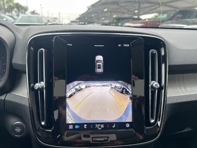2025 Volvo XC40 Vehicle Photo in Grapevine, TX 76051