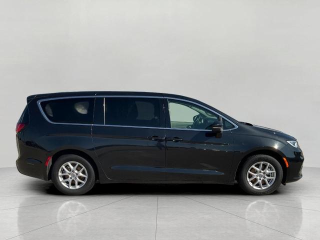 2023 Chrysler Pacifica Vehicle Photo in Kaukauna, WI 54130
