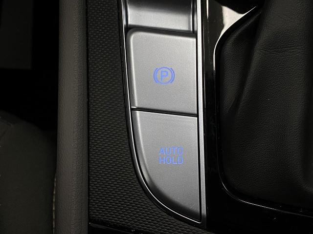 2024 Hyundai ELANTRA Vehicle Photo in Appleton, WI 54913