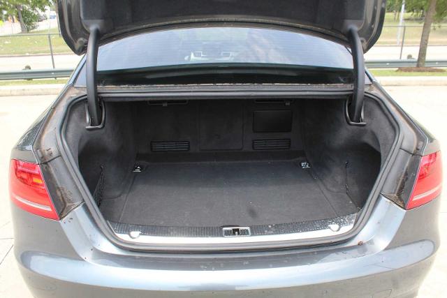 2013 Audi S8 Vehicle Photo in HOUSTON, TX 77090