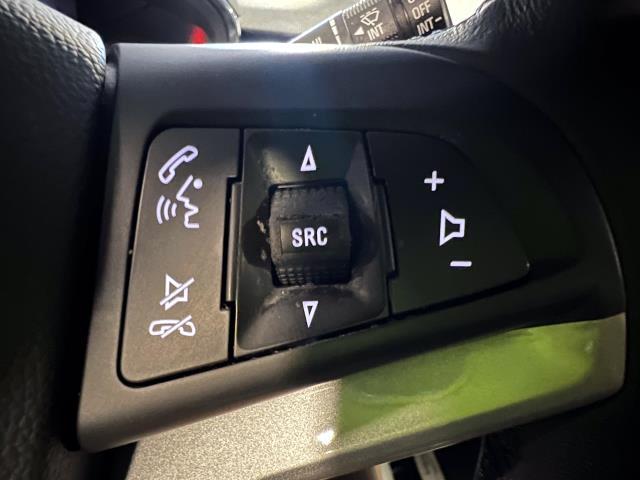 2022 Chevrolet Trax Vehicle Photo in Roslyn, NY 11576