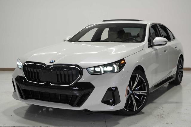2024 BMW 530i Vehicle Photo in GRAPEVINE, TX 76051