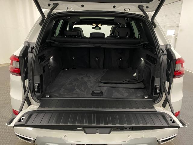 2022 BMW X5 xDrive40i Vehicle Photo in Appleton, WI 54913