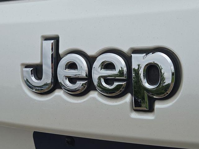 2017 Jeep Grand Cherokee Vehicle Photo in WATERTOWN, CT 06795-3318