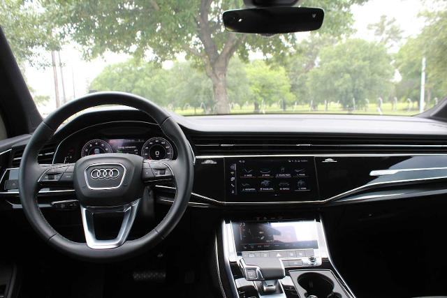 2025 Audi Q7 Vehicle Photo in HOUSTON, TX 77090