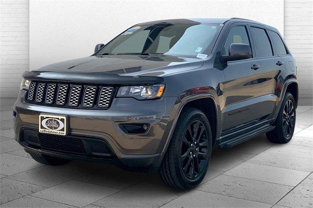 2019 Jeep Grand Cherokee Vehicle Photo in TOPEKA, KS 66609-0000