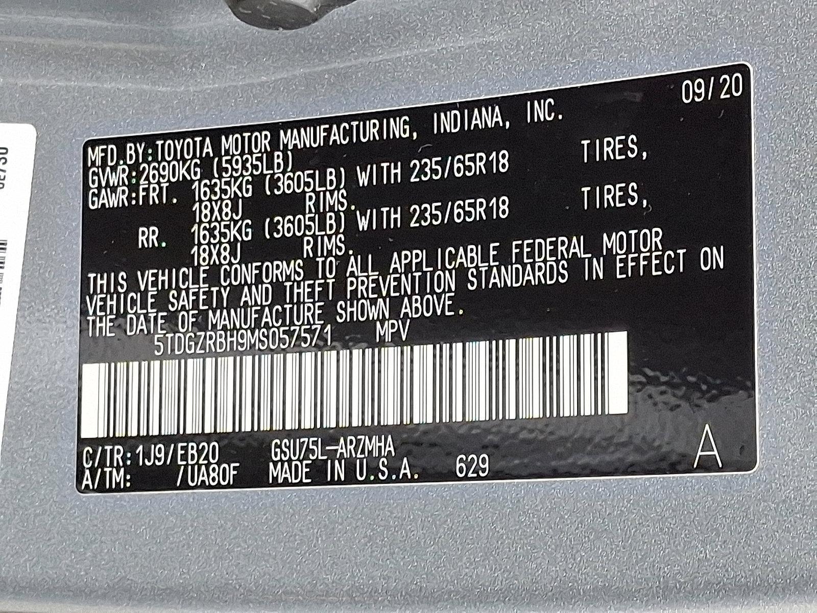 2021 Toyota Highlander Vehicle Photo in Trevose, PA 19053