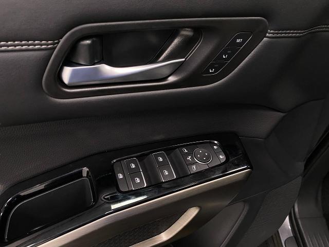 2025 Nissan Pathfinder Vehicle Photo in Appleton, WI 54913