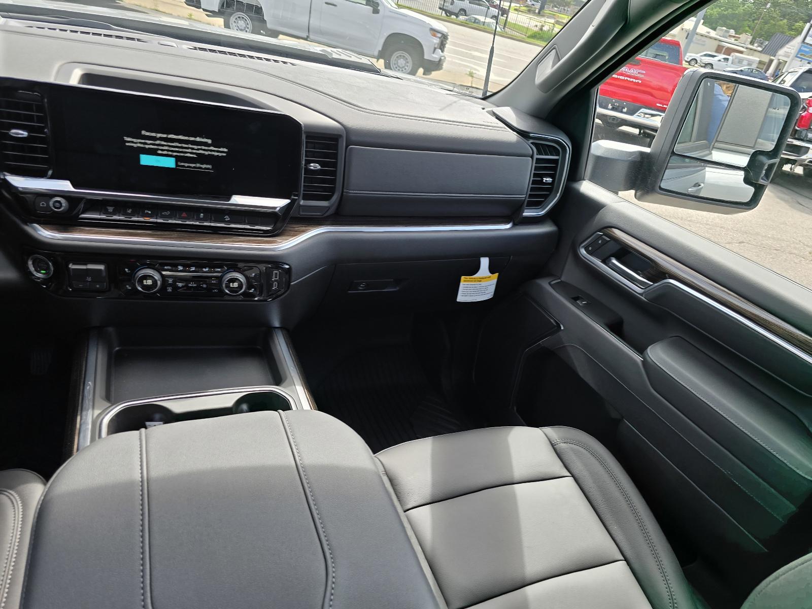 2025 Chevrolet Silverado 2500 HD Vehicle Photo in Rolla, MO 65401