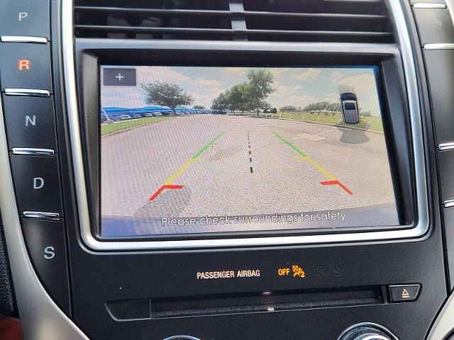2020 Lincoln Nautilus Vehicle Photo in DENTON, TX 76210-9321