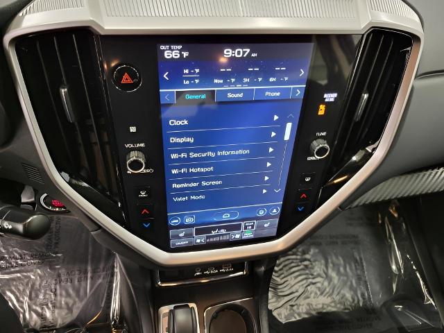 2024 Subaru Ascent Vehicle Photo in Green Bay, WI 54304