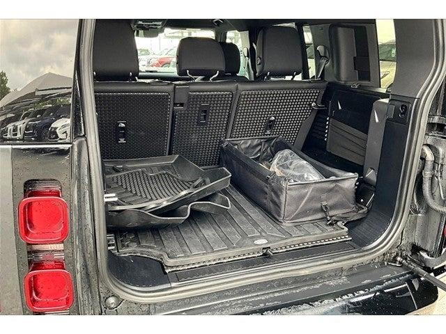 2024 Land Rover Defender Vehicle Photo in San Antonio, TX 78230