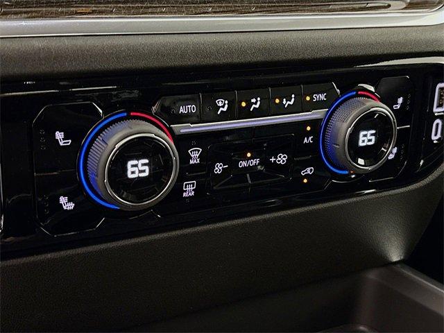2025 Chevrolet Silverado 3500 HD Vehicle Photo in PUYALLUP, WA 98371-4149