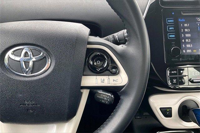 2017 Toyota Prius Vehicle Photo in INDEPENDENCE, MO 64055-1314