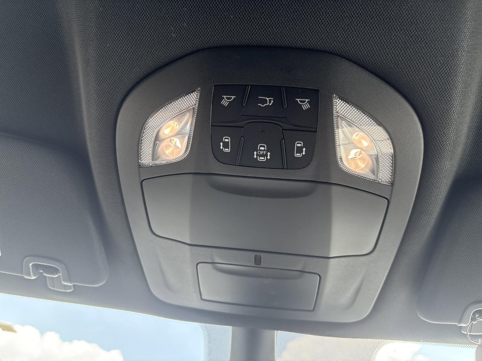2025 Chrysler Voyager Vehicle Photo in Mechanicsburg, PA 17050-1707