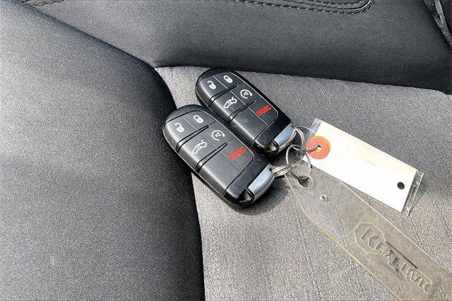 2019 Chrysler 300 Vehicle Photo in INDEPENDENCE, MO 64055-1314