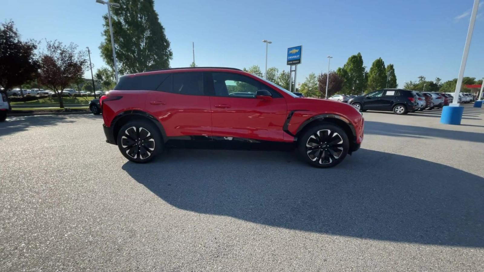 2024 Chevrolet Blazer EV Vehicle Photo in BENTONVILLE, AR 72712-4322