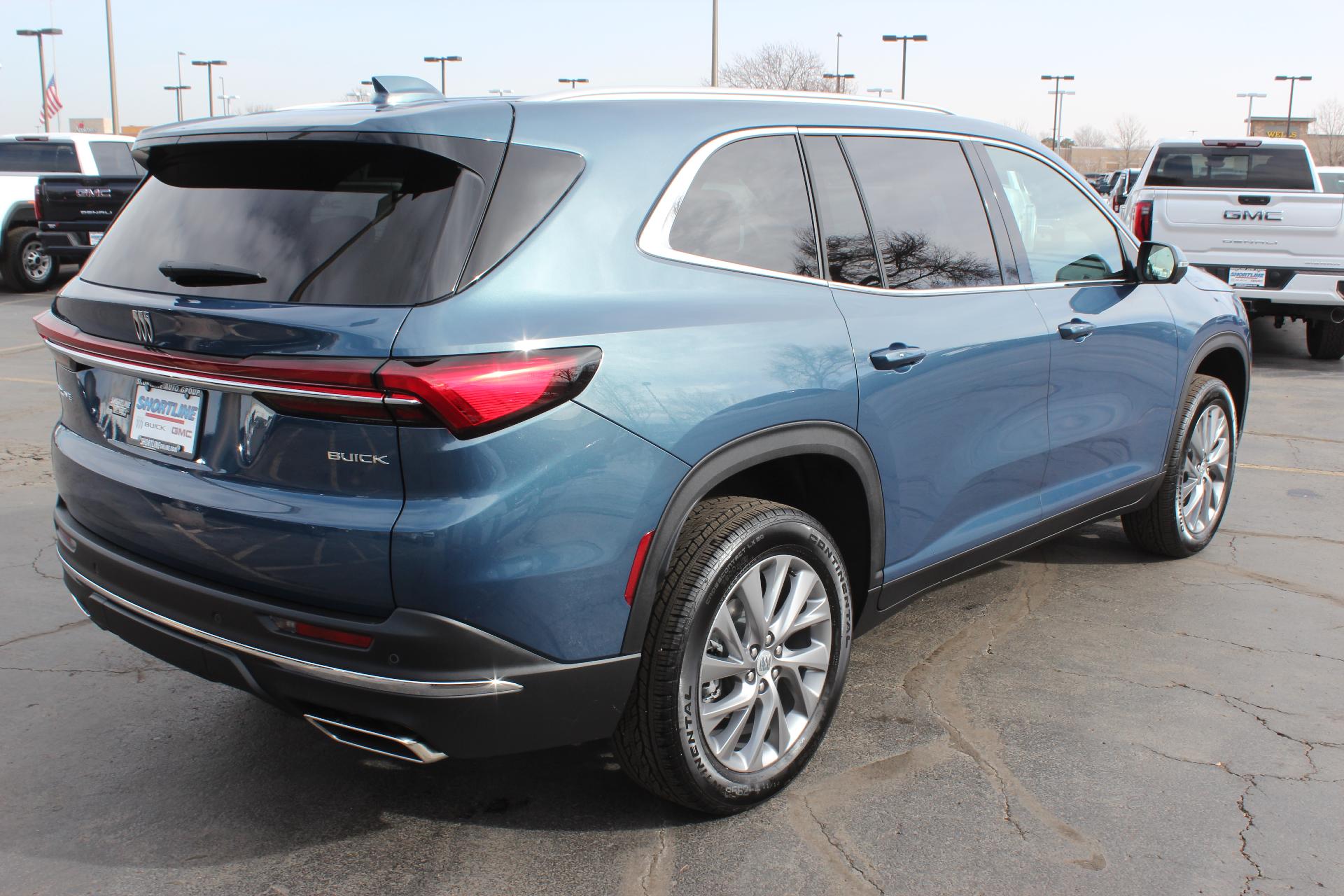 2025 Buick Enclave Vehicle Photo in AURORA, CO 80012-4011