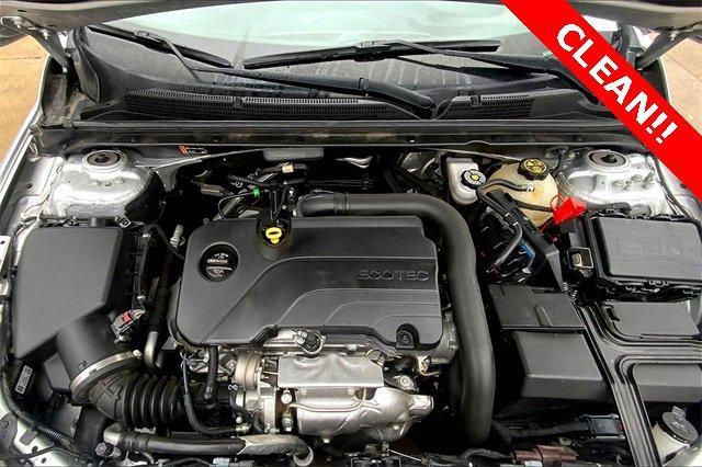 2022 Chevrolet Malibu Vehicle Photo in TOPEKA, KS 66609-0000