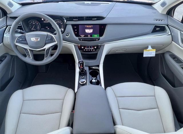 2025 Cadillac XT5 Vehicle Photo in EFFINGHAM, IL 62401-2832