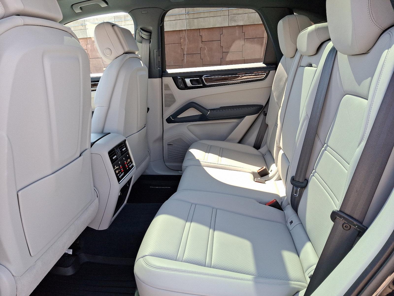 2022 Porsche Cayenne Vehicle Photo in Lancaster, PA 17601