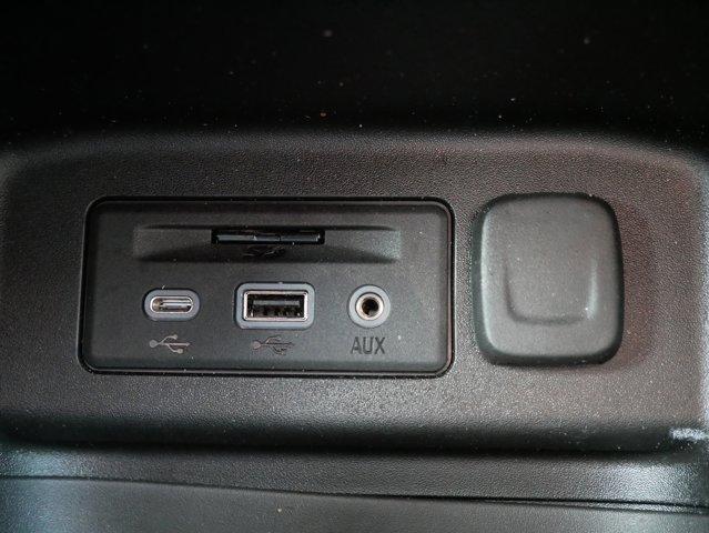 2022 Chevrolet Equinox Vehicle Photo in MAPLEWOOD, MN 55119-4794