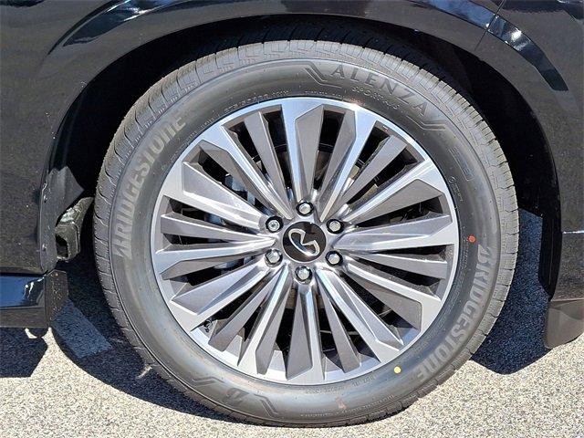 2025 INFINITI QX80 Vehicle Photo in Willow Grove, PA 19090