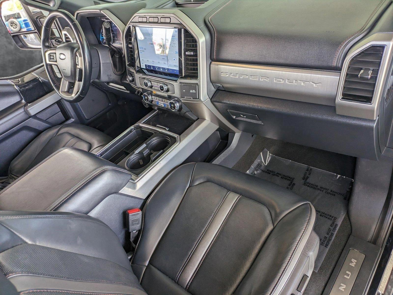2022 Ford Super Duty F-250 SRW Vehicle Photo in Bradenton, FL 34207