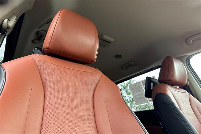 2022 Kia Carnival Vehicle Photo in ELK GROVE, CA 95757-8703
