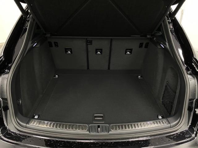 2025 Porsche Macan Vehicle Photo in Appleton, WI 54913
