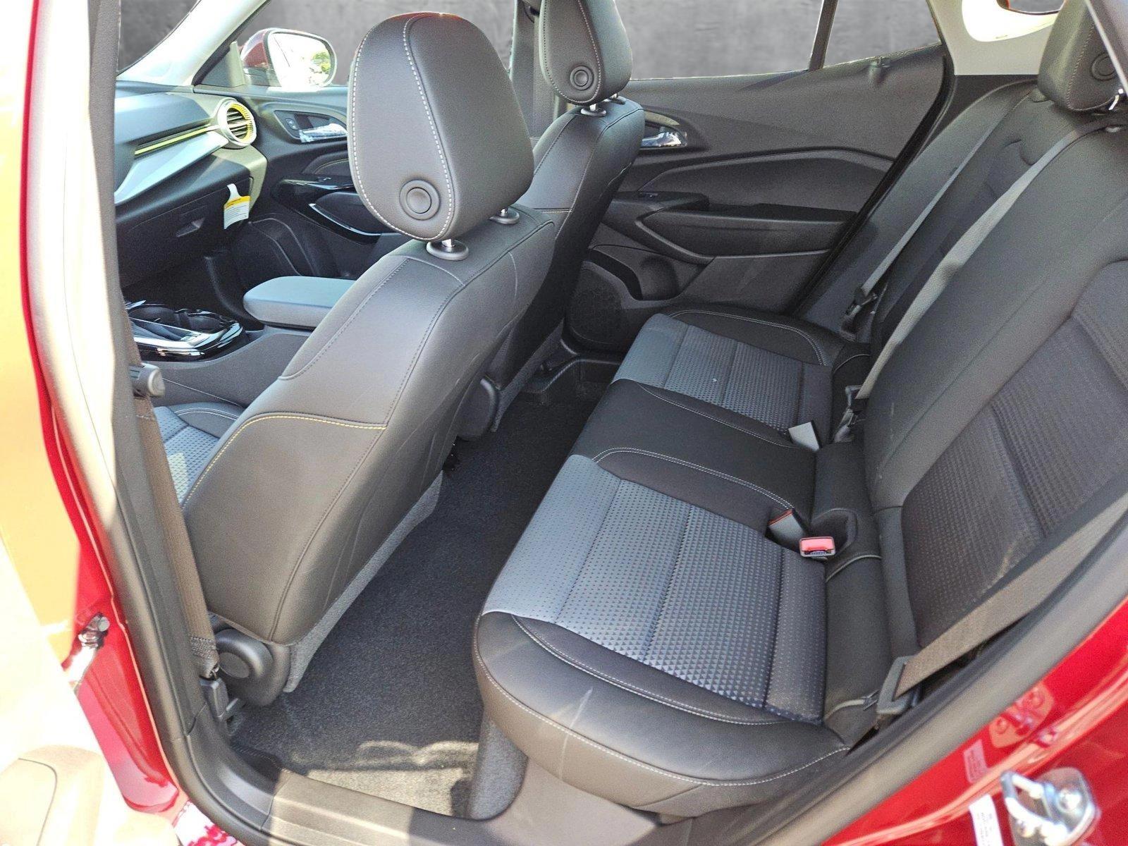 2025 Chevrolet Trax Vehicle Photo in MESA, AZ 85206-4395