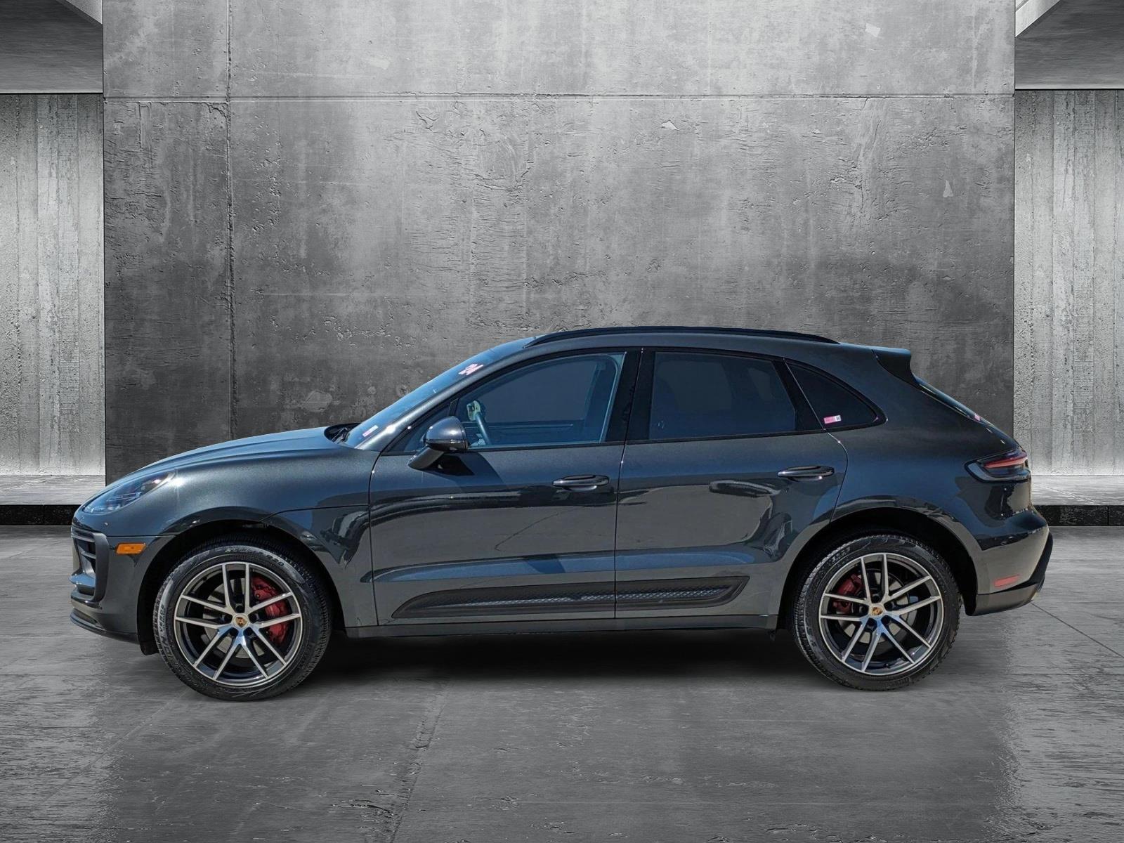 2024 Porsche Macan Vehicle Photo in Rockville, MD 20852