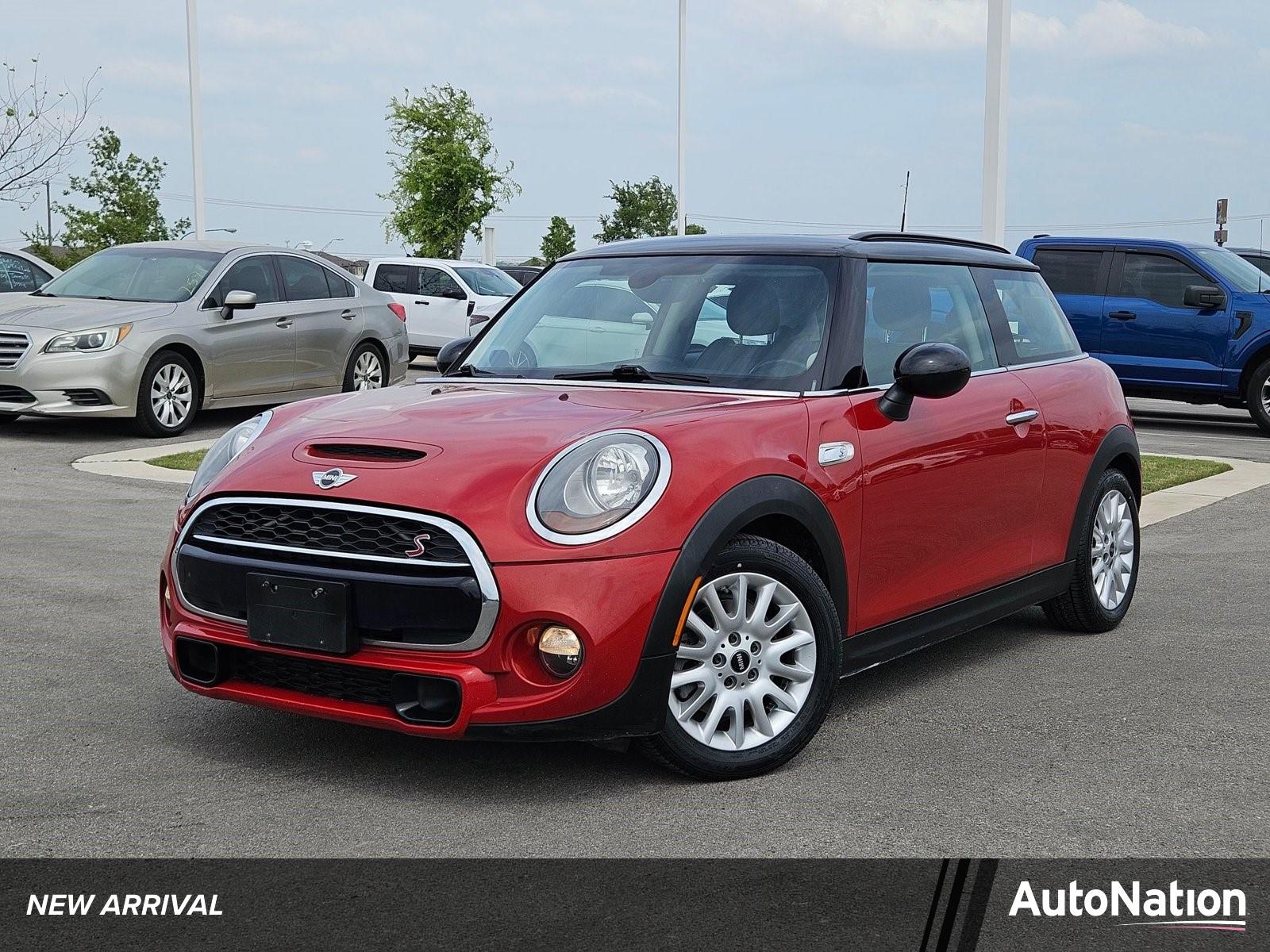 2015 MINI Cooper S Hardtop Vehicle Photo in Austin, TX 78728