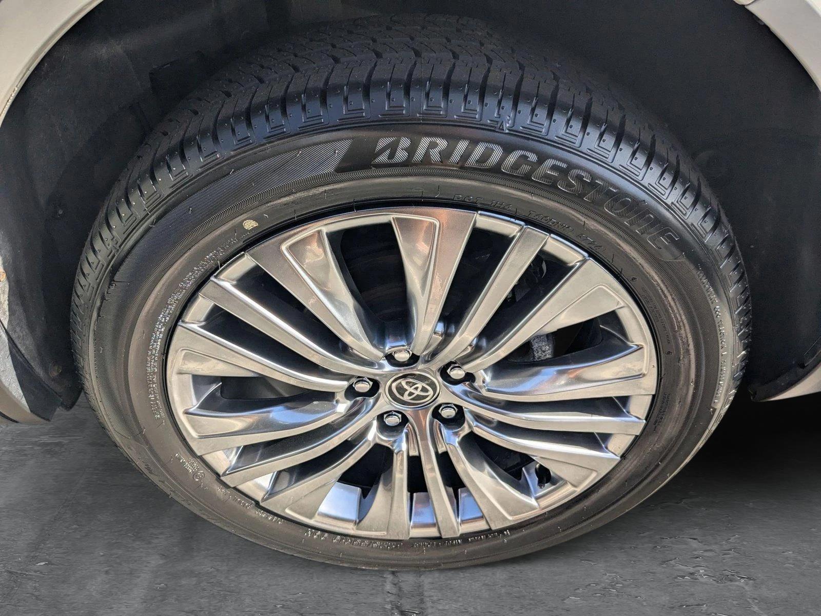 2021 Toyota Venza Vehicle Photo in Winter Park, FL 32792