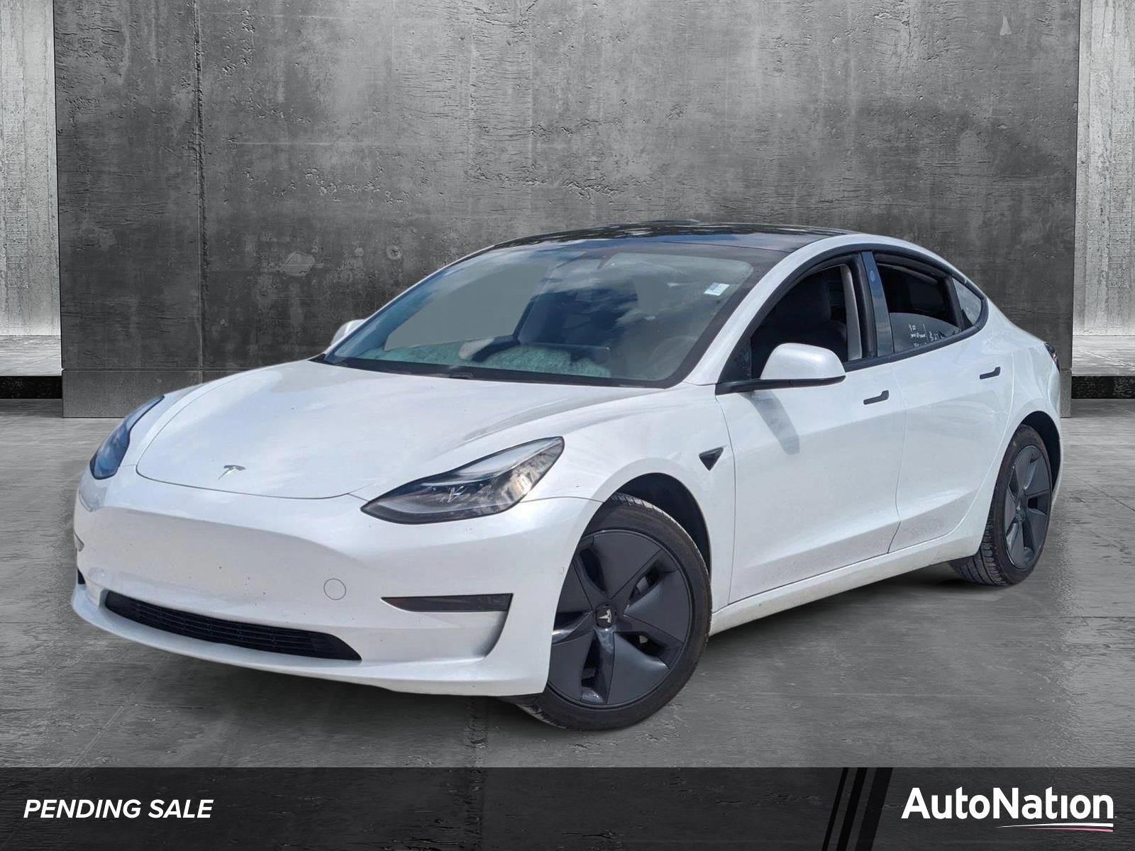 2021 Tesla Model 3 Vehicle Photo in Bradenton, FL 34207