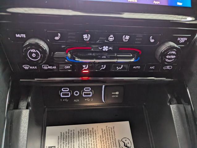 2025 Jeep Grand Cherokee L Vehicle Photo in Oshkosh, WI 54901