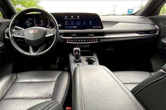 2024 Cadillac XT4 Vehicle Photo in KANSAS CITY, MO 64114-4545